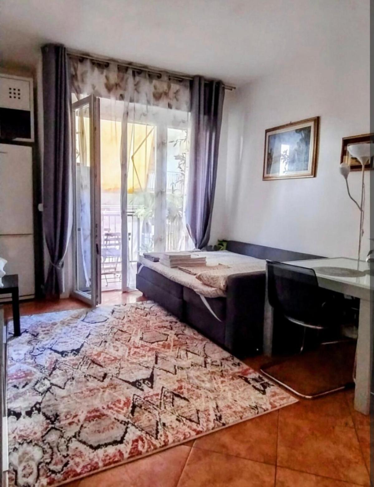 Camera Privata Nell'Appartamento In Zona Residenziale Con 2 Piscine ราปาลโล ภายนอก รูปภาพ