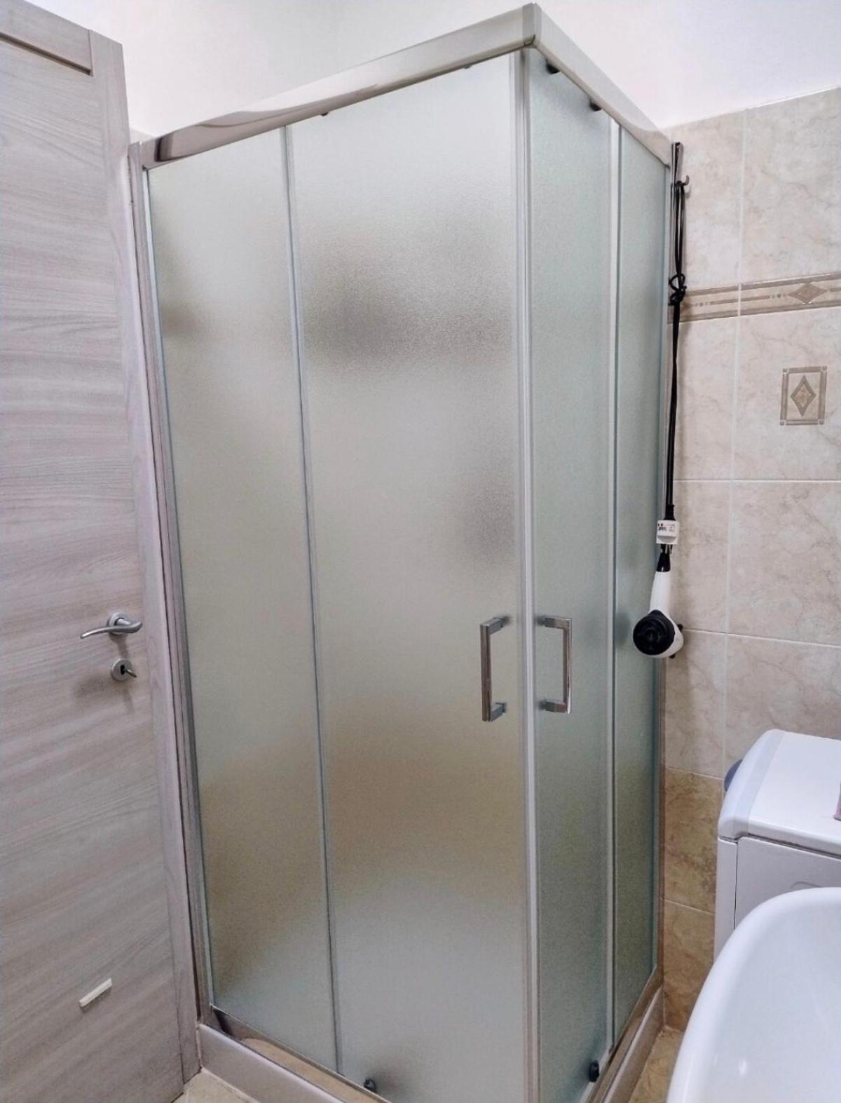 Camera Privata Nell'Appartamento In Zona Residenziale Con 2 Piscine ราปาลโล ภายนอก รูปภาพ